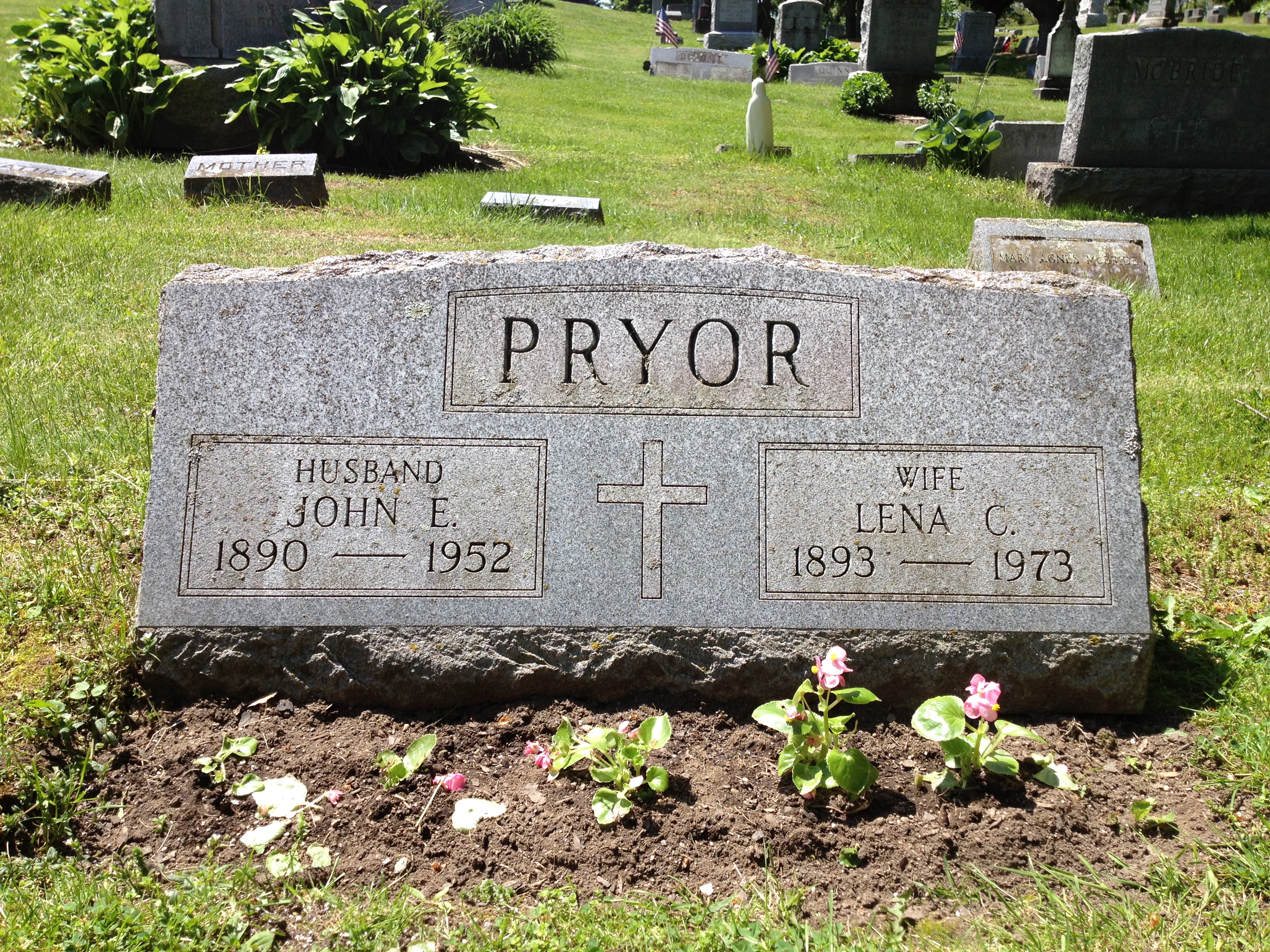 Headstone of John Edward Pryor 