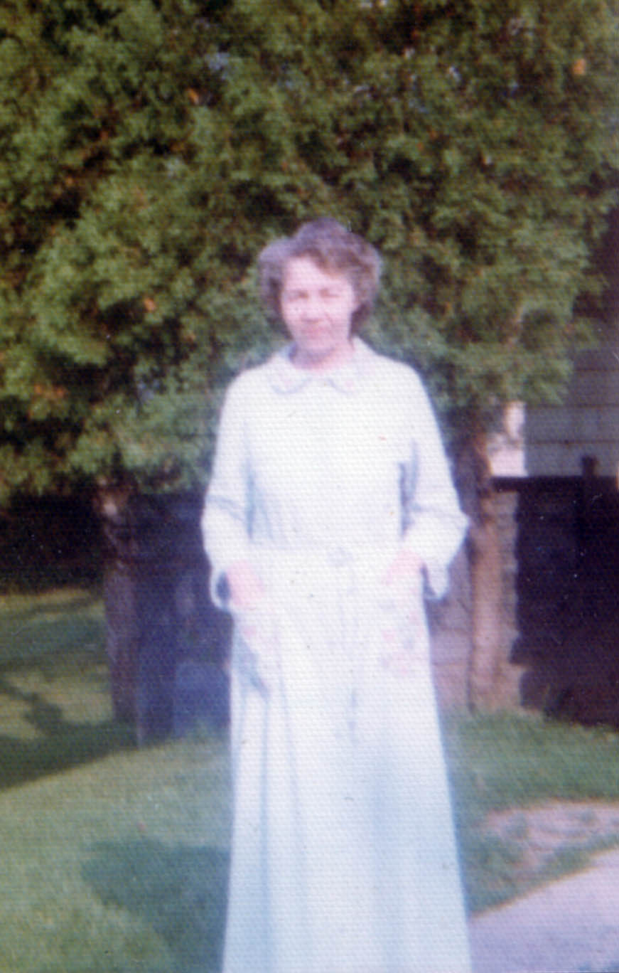 CAHE1916_19730000_PHT_IVL_01.jpg