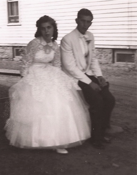 IMHL1937_19550806_PHT_WED_03.JPG