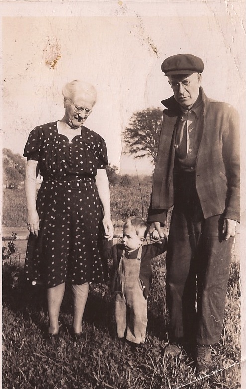 IMHR1935_19360000_PHT_GRP_01.JPG