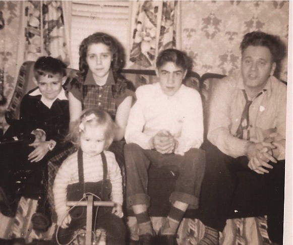 IMHR1935_19520000_PHT_GRP_01.JPG